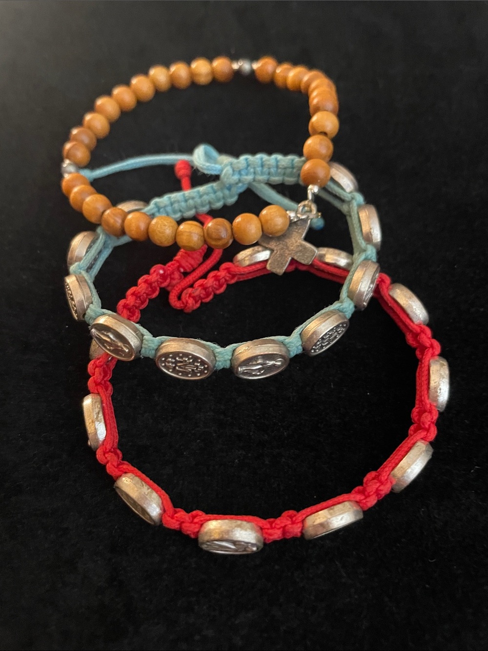 Lot of 3 Religious Bracelets with Cross and Medals 2 macrame! Super cool adjusta